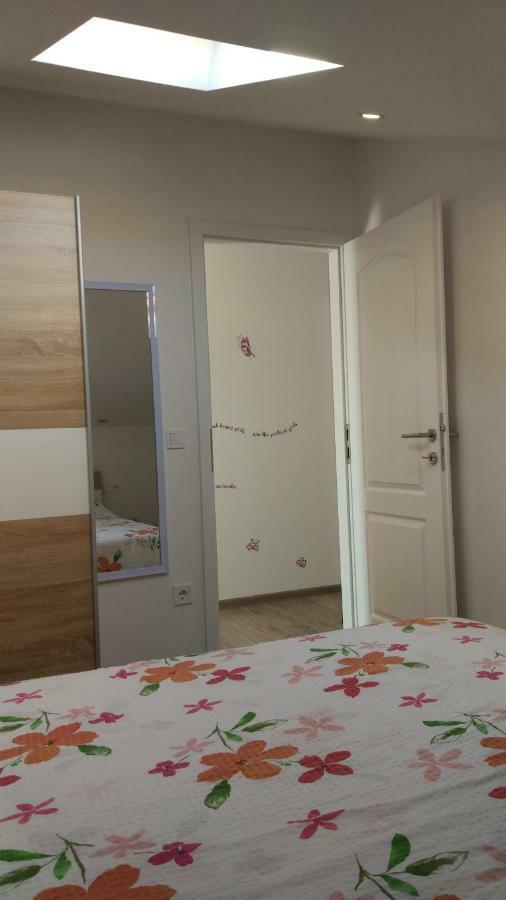 Apartments Angeline روفينجسكو سيلو المظهر الخارجي الصورة