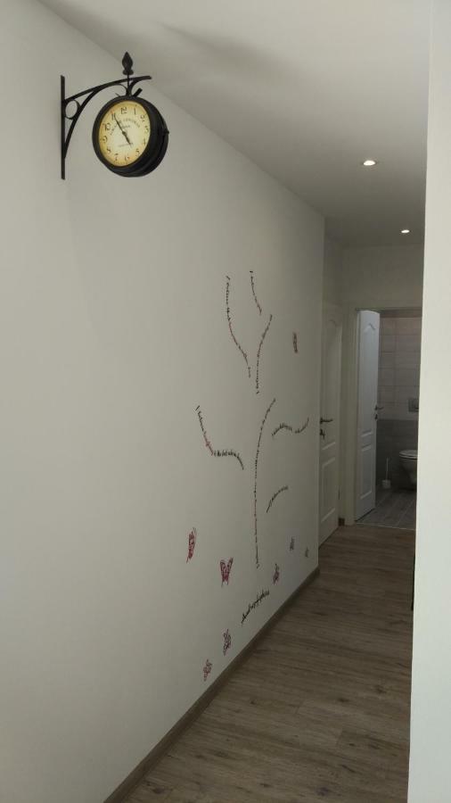 Apartments Angeline روفينجسكو سيلو المظهر الخارجي الصورة