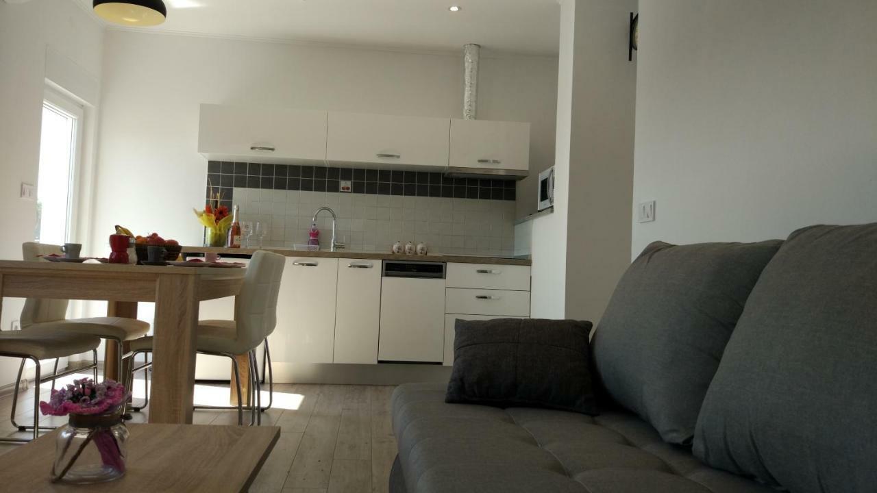 Apartments Angeline روفينجسكو سيلو المظهر الخارجي الصورة
