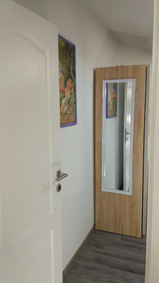 Apartments Angeline روفينجسكو سيلو المظهر الخارجي الصورة